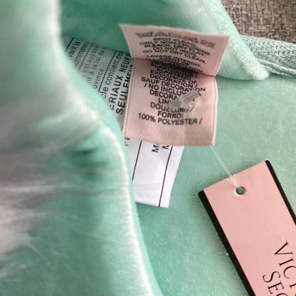 New Victoria's Secret Slippers Small 5 6 Blue Mint Green Gray Faux Fur Pom NWT - Picture 9 of 10